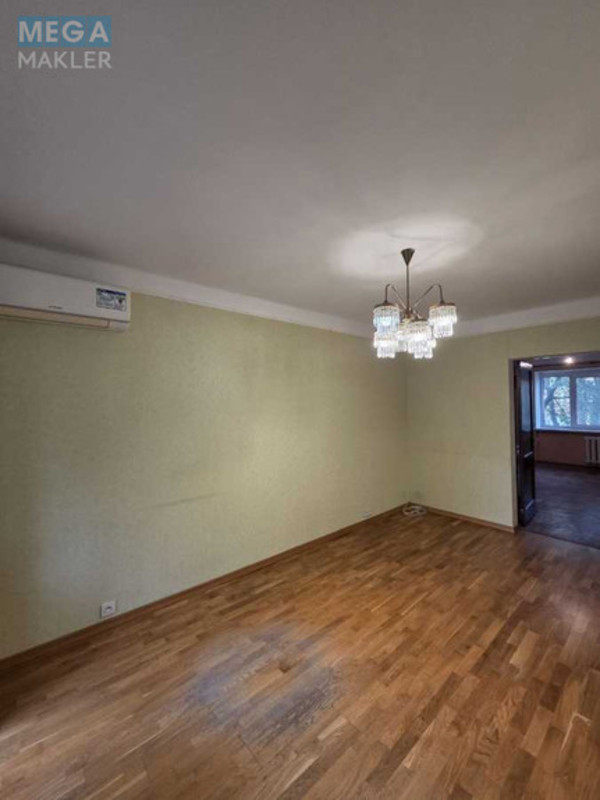 Продаж 2 кімнатної квартири (44,5/28,4/8), 4 пов. 5 пов. будинку, <a class="location-link" href="/kiev/" title="Недвижимость Київ">Київ</a>, <a class="location-link" href="/kiev/solomenskij/" title="Недвижимость Солом'янський район">Солом'янський р-н</a>, Білгородська вул., 6 (изображение 8)