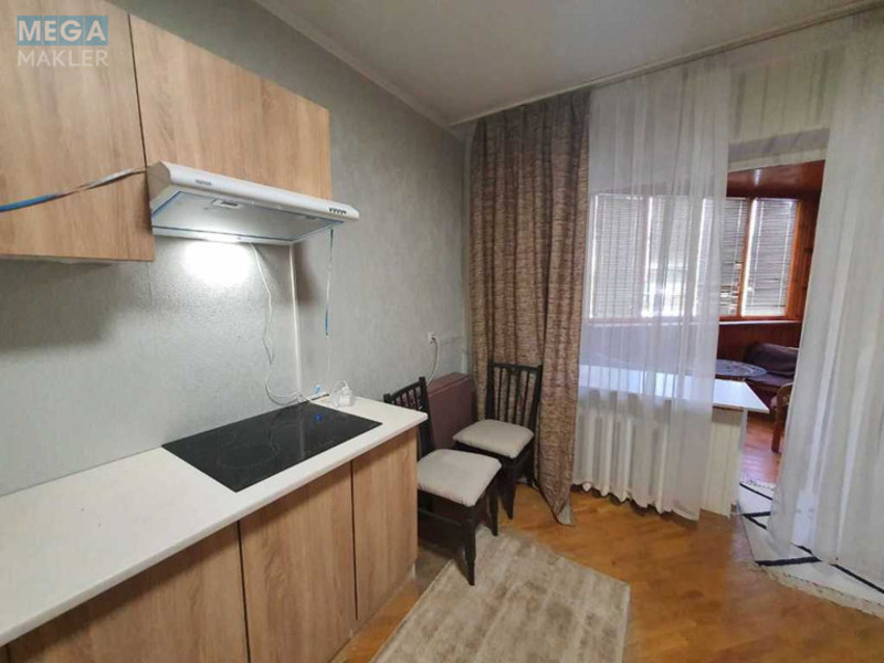 Продаж 2 кімнатної квартири (61,2/35/11,8), 1 пов. 16 пов. будинку, <a class="location-link" href="/kiev/" title="Недвижимость Київ">Київ</a>, <a class="location-link" href="/kiev/darnickij/" title="Недвижимость Дарницький район">Дарницький р-н</a>, Вишняковская ул., 7а (изображение 6)