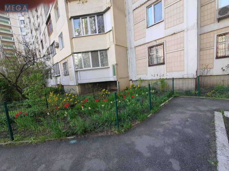 Продаж 2 кімнатної квартири (61,2/35/11,8), 1 пов. 16 пов. будинку, <a class="location-link" href="/kiev/" title="Недвижимость Київ">Київ</a>, <a class="location-link" href="/kiev/darnickij/" title="Недвижимость Дарницький район">Дарницький р-н</a>, Вишняковская ул., 7а (изображение 12)