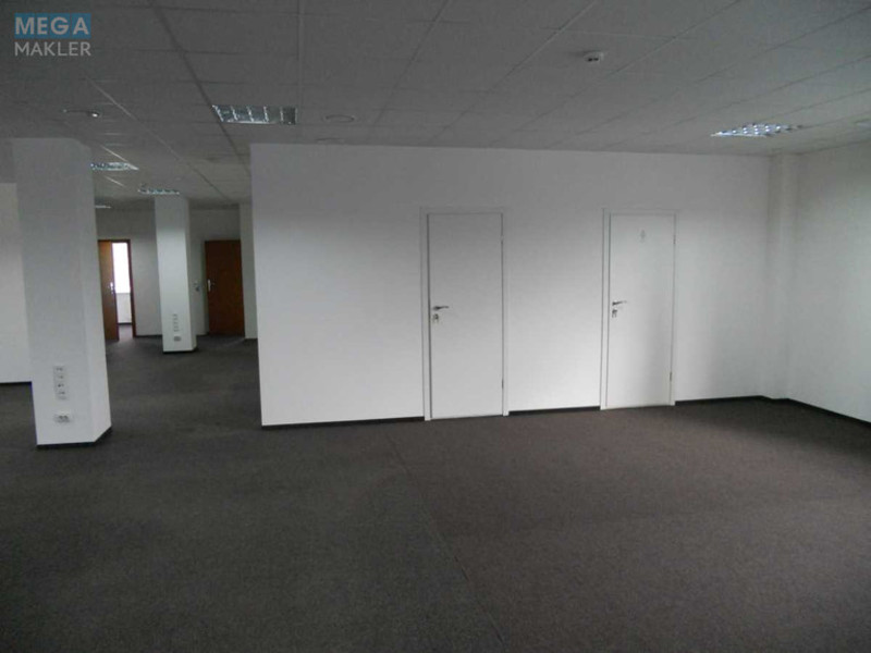 Оренда комерційної нерухомості, 430&nbsp;кв.м, под офис, <a class="location-link" href="/kiev/" title="Недвижимость Київ">Київ</a>, <a class="location-link" href="/kiev/podolskij/" title="Недвижимость Подільський район">Подільський р-н</a>, Вікентія Хвойки вул., 18/14 (изображение 11)