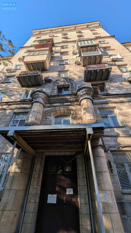 Оренда 3 кімнатної квартири, <a class="location-link" href="/kiev/" title="Недвижимость Київ">Київ</a>, <a class="location-link" href="/kiev/pecherskij/" title="Недвижимость Печерський район">Печерський р-н</a>, Кловський узвіз, 17 (изображение 17)