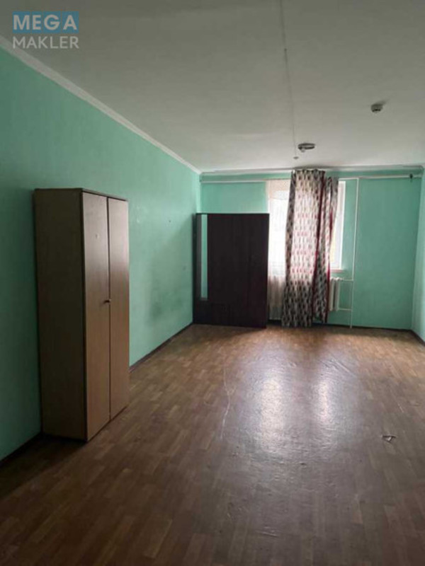Оренда комплексу будівель та споруд, 1&nbsp;000&nbsp;кв.м, под производство, <a class="location-link" href="/kiev/" title="Недвижимость Київ">Київ</a>, <a class="location-link" href="/kiev/svyatoshinskij/" title="Недвижимость Святошинський район">Святошинський р-н</a>, Мира ул., 3 (изображение 4)