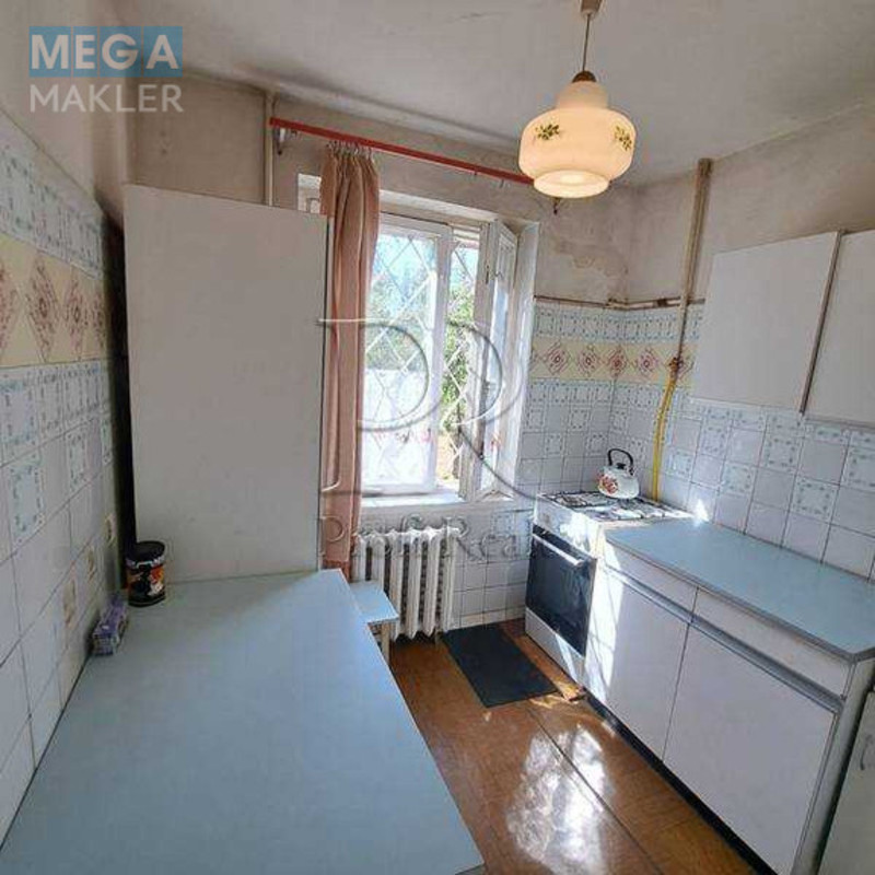 Продаж 2 кімнатної квартири (46/28/6), 1 пов. 12 пов. будинку, <a class="location-link" href="/kiev/" title="Недвижимость Київ">Київ</a>, <a class="location-link" href="/kiev/dneprovskij/" title="Недвижимость Дніпровський район">Дніпровський р-н</a>, Дарницький бульвар, 7 (изображение 10)