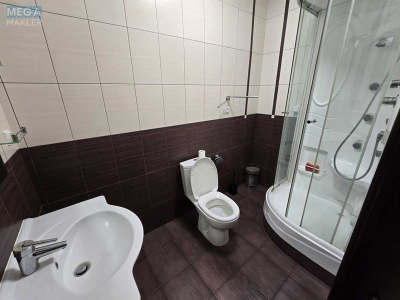 Продаж 4 кімнатної квартири (160/100/20), 5 пов. 9 пов. будинку, <a class="location-link" href="/kiev/" title="Недвижимость Київ">Київ</a>, <a class="location-link" href="/kiev/dneprovskij/" title="Недвижимость Дніпровський район">Дніпровський р-н</a>, Раисы Окипной ул., 4 (изображение 4)