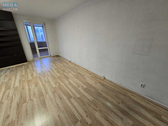 Продаж 4 кімнатної квартири (160/100/20), 5 пов. 9 пов. будинку, <a class="location-link" href="/kiev/" title="Недвижимость Київ">Київ</a>, <a class="location-link" href="/kiev/dneprovskij/" title="Недвижимость Дніпровський район">Дніпровський р-н</a>, Раисы Окипной ул., 4 (изображение 8)