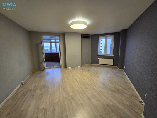 Продаж 4 кімнатної квартири (160/100/20), 5 пов. 9 пов. будинку, <a class="location-link" href="/kiev/" title="Недвижимость Київ">Київ</a>, <a class="location-link" href="/kiev/dneprovskij/" title="Недвижимость Дніпровський район">Дніпровський р-н</a>, Раисы Окипной ул., 4 (изображение 15)