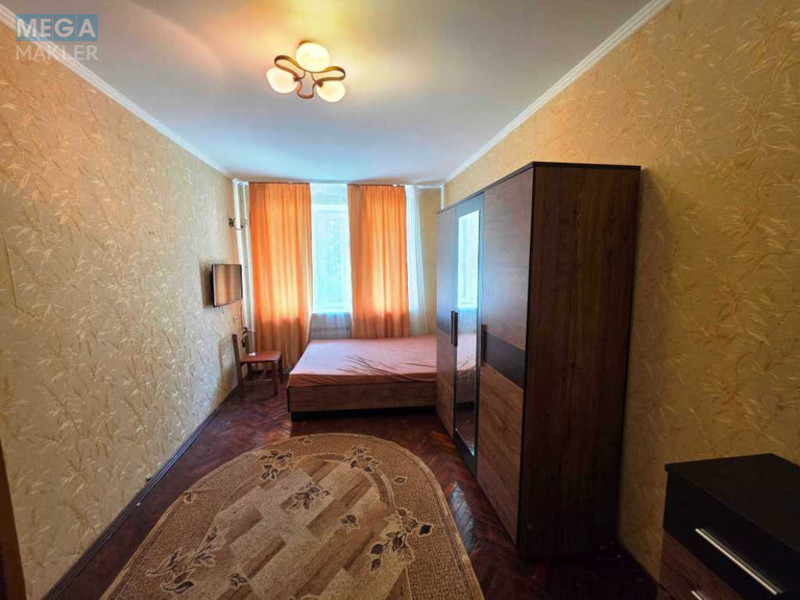 Продаж 1 кімнатної квартири (31/?/5,6), 1 пов. 5 пов. будинку, <a class="location-link" href="/kiev/" title="Недвижимость Київ">Київ</a>, <a class="location-link" href="/kiev/shevchenkovskij/" title="Недвижимость Шевченківський район">Шевченківський р-н</a>, Ружинская ул., 7/43 (изображение 2)