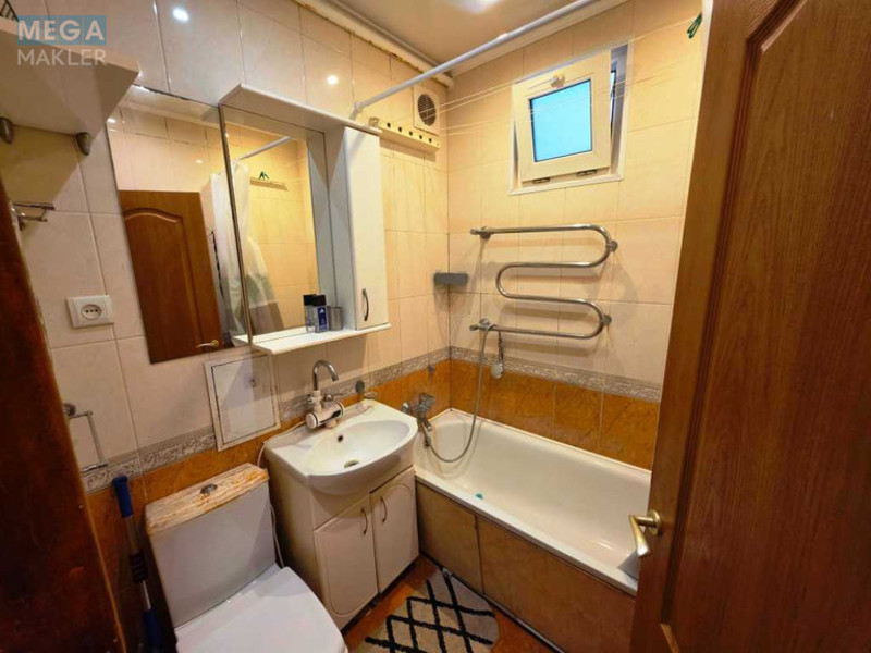 Продаж 1 кімнатної квартири (31/?/5,6), 1 пов. 5 пов. будинку, <a class="location-link" href="/kiev/" title="Недвижимость Київ">Київ</a>, <a class="location-link" href="/kiev/shevchenkovskij/" title="Недвижимость Шевченківський район">Шевченківський р-н</a>, Ружинская ул., 7/43 (изображение 7)