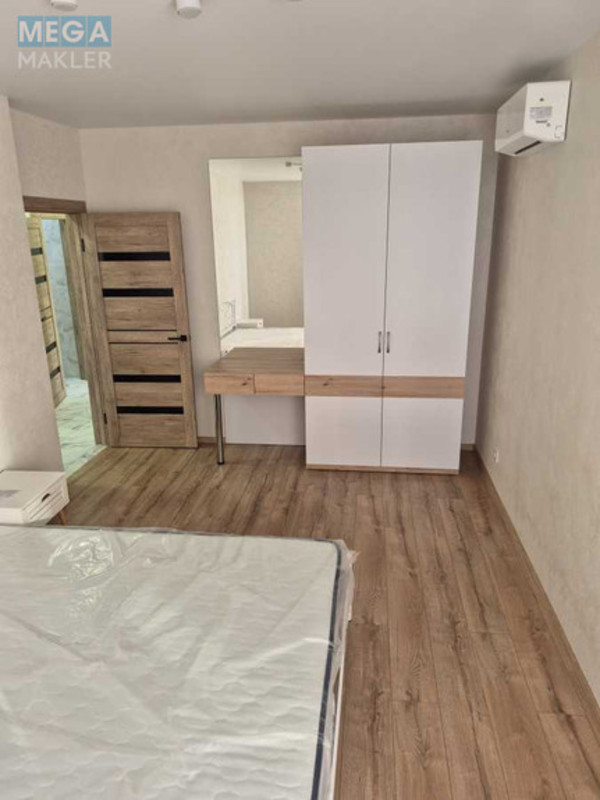 Оренда 2 кімнатної квартири, <a class="location-link" href="/kiev/" title="Недвижимость Київ">Київ</a>, <a class="location-link" href="/kiev/svyatoshinskij/" title="Недвижимость Святошинський район">Святошинський р-н</a>, Приладний пров., 10в (изображение 3)