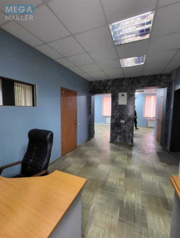 Продаж 3 кімнатної квартири (56/40/8), 1 пов. 3 пов. будинку, <a class="location-link" href="/kiev/" title="Недвижимость Київ">Київ</a>, <a class="location-link" href="/kiev/solomenskij/" title="Недвижимость Солом'янський район">Солом'янський р-н</a>, Вацлава Гавела бульв., 67 (изображение 4)
