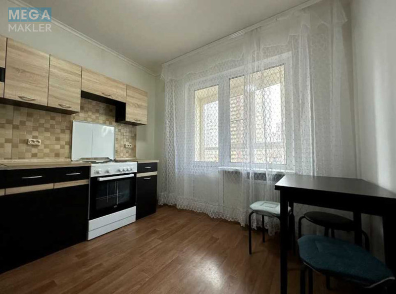 Оренда 1 кімнатної квартири, <a class="location-link" href="/kiev/" title="Недвижимость Київ">Київ</a>, <a class="location-link" href="/kiev/darnickij/" title="Недвижимость Дарницький район">Дарницький р-н</a>, Бориса Гмыри ул., 16 (изображение 7)