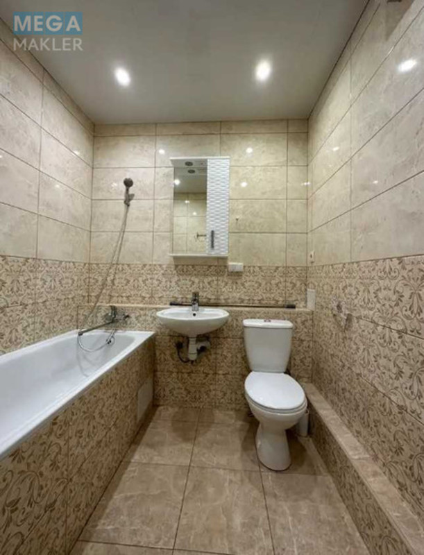 Оренда 1 кімнатної квартири, <a class="location-link" href="/kiev/" title="Недвижимость Київ">Київ</a>, <a class="location-link" href="/kiev/darnickij/" title="Недвижимость Дарницький район">Дарницький р-н</a>, Бориса Гмыри ул., 16 (изображение 12)