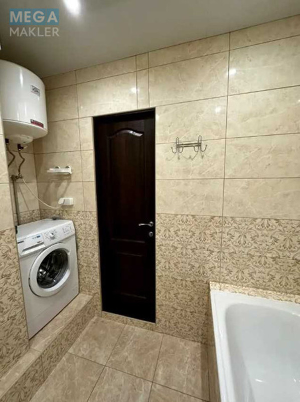 Оренда 1 кімнатної квартири, <a class="location-link" href="/kiev/" title="Недвижимость Київ">Київ</a>, <a class="location-link" href="/kiev/darnickij/" title="Недвижимость Дарницький район">Дарницький р-н</a>, Бориса Гмыри ул., 16 (изображение 14)