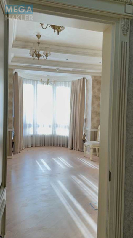 Оренда 4 кімнатні квартири, <a class="location-link" href="/kiev/" title="Недвижимость Київ">Київ</a>, <a class="location-link" href="/kiev/pecherskij/" title="Недвижимость Печерський район">Печерський р-н</a>, Институтская ул., 18 (изображение 23)