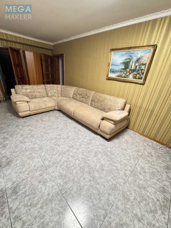 Оренда 3 кімнатної квартири, <a class="location-link" href="/kiev/" title="Недвижимость Київ">Київ</a>, <a class="location-link" href="/kiev/obolonskij/" title="Недвижимость Оболонський район">Оболонський р-н</a>, Героев Сталинграда просп., 14Б (изображение 2)