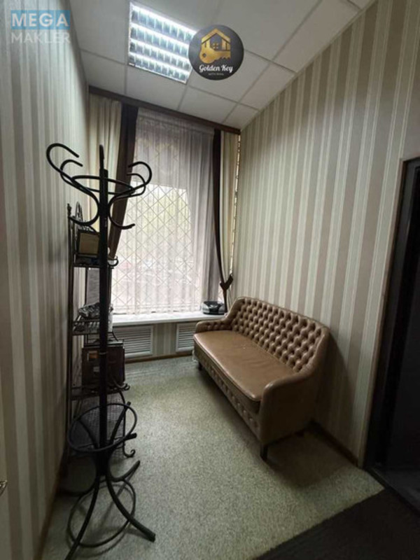 Продаж комерційної нерухомості, 29,20&nbsp;кв.м, под офис, <a class="location-link" href="/kiev/" title="Недвижимость Київ">Київ</a>, <a class="location-link" href="/kiev/dneprovskij/" title="Недвижимость Дніпровський район">Дніпровський р-н</a>, Євгена Сверстюка вул., 11А (изображение 3)