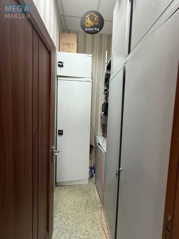 Продаж комерційної нерухомості, 29,20&nbsp;кв.м, под офис, <a class="location-link" href="/kiev/" title="Недвижимость Київ">Київ</a>, <a class="location-link" href="/kiev/dneprovskij/" title="Недвижимость Дніпровський район">Дніпровський р-н</a>, Євгена Сверстюка вул., 11А (изображение 14)