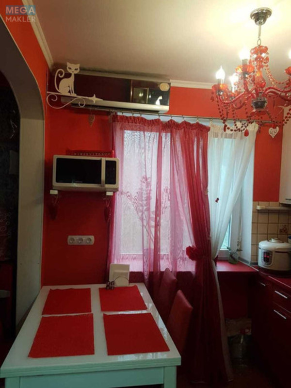 Продаж 2 кімнатної квартири (45/28/7), 3 пов. 5 пов. будинку, <a class="location-link" href="/kiev/" title="Недвижимость Київ">Київ</a>, <a class="location-link" href="/kiev/solomenskij/" title="Недвижимость Солом'янський район">Солом'янський р-н</a>, Вацлава Гавела бульв., 83Г (изображение 2)