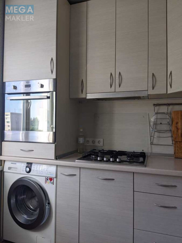 Продаж 3 кімнатної квартири (57/39/6), 7 пов. 9 пов. будинку, <a class="location-link" href="/kiev/" title="Недвижимость Київ">Київ</a>, <a class="location-link" href="/kiev/svyatoshinskij/" title="Недвижимость Святошинський район">Святошинський р-н</a>, Миколи Руденка бульв., 19 (изображение 2)