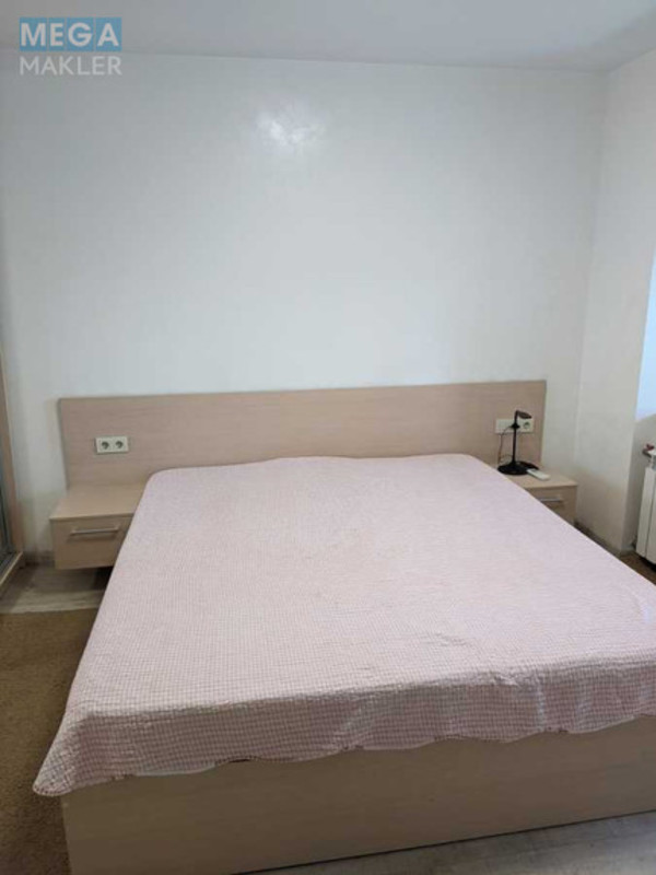 Продаж 3 кімнатної квартири (57/39/6), 7 пов. 9 пов. будинку, <a class="location-link" href="/kiev/" title="Недвижимость Київ">Київ</a>, <a class="location-link" href="/kiev/svyatoshinskij/" title="Недвижимость Святошинський район">Святошинський р-н</a>, Миколи Руденка бульв., 19 (изображение 14)