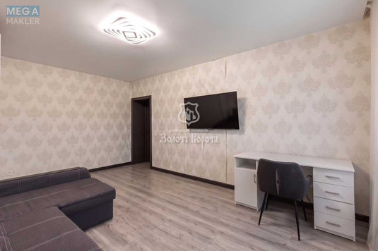 Продаж 2 кімнатної квартири (57/31,5/13), 5 пов. 6 пов. будинку, <a class="location-link" href="/kryukovshina/" title="Недвижимость Крюківщина">Крюківщина</a>, Заміська, 3 (изображение 3)