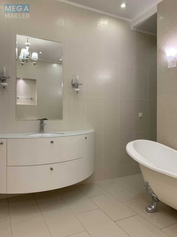 Оренда 3 кімнатної квартири, <a class="location-link" href="/kiev/" title="Недвижимость Київ">Київ</a>, <a class="location-link" href="/kiev/shevchenkovskij/" title="Недвижимость Шевченківський район">Шевченківський р-н</a>, Юрія Іллєнка вул., 18Б (изображение 21)