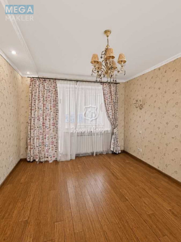 Продаж 3 кімнатної квартири (136/66/22), 7 пов. 9 пов. будинку, <a class="location-link" href="/kiev/" title="Недвижимость Київ">Київ</a>, <a class="location-link" href="/kiev/podolskij/" title="Недвижимость Подільський район">Подільський р-н</a>, Вишгородська вул., 45/2 (изображение 6)