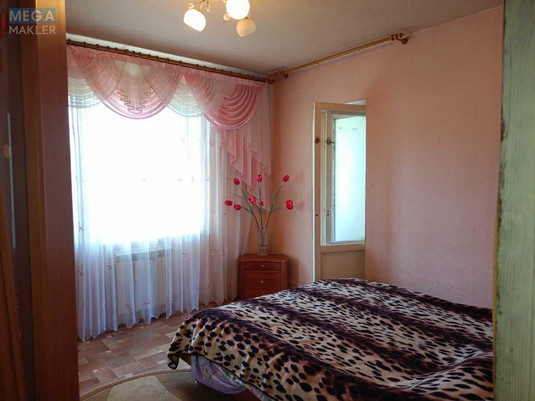 Продаж дома, 2&nbsp;поверху, 96&nbsp;кв.м, 4&nbsp;кімнати, ділянка 15&nbsp;соток, <a class="location-link" href="/belogorodka-selo-kv/" title="Недвижимость Білогородка">Білогородка</a>, вул. Жовтнева, 3 (изображение 19)