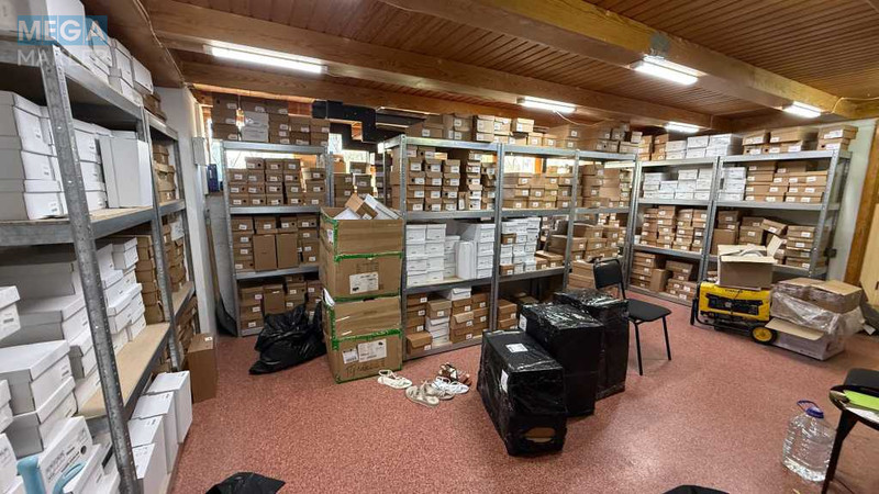 Оренда комерційної нерухомості, 90&nbsp;кв.м, под магазин, <a class="location-link" href="/kiev/" title="Недвижимость Київ">Київ</a>, <a class="location-link" href="/kiev/dneprovskij/" title="Недвижимость Дніпровський район">Дніпровський р-н</a>, Харківське шосе, 2 (изображение 4)