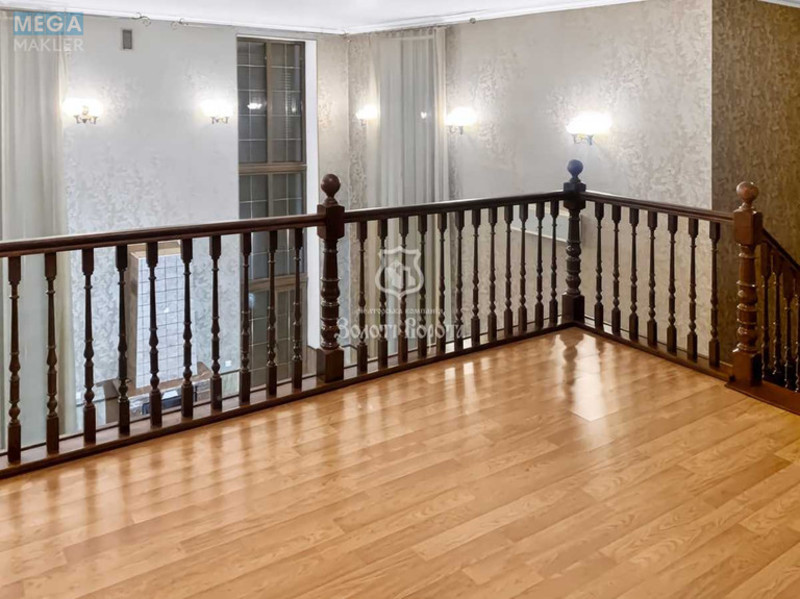 Продаж дома, 2&nbsp;поверху, 254&nbsp;кв.м, 5&nbsp;кімнат, ділянка 15&nbsp;соток, <a class="location-link" href="/bobrica-selo-kv/" title="Недвижимость Бобриця">Бобриця</a>, Польовий пров., 29 (изображение 8)