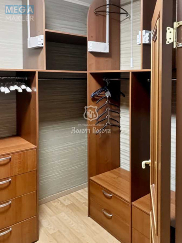 Продаж дома, 2&nbsp;поверху, 254&nbsp;кв.м, 5&nbsp;кімнат, ділянка 15&nbsp;соток, <a class="location-link" href="/bobrica-selo-kv/" title="Недвижимость Бобриця">Бобриця</a>, Польовий пров., 29 (изображение 13)