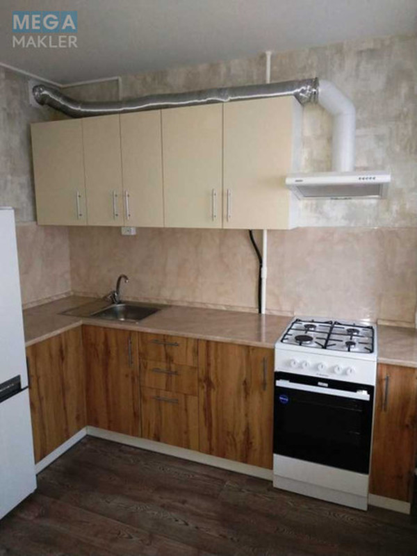 Оренда 1 кімнатної квартири, <a class="location-link" href="/kiev/" title="Недвижимость Київ">Київ</a>, <a class="location-link" href="/kiev/dneprovskij/" title="Недвижимость Дніпровський район">Дніпровський р-н</a>, Березняківська вул., 16 (изображение 2)