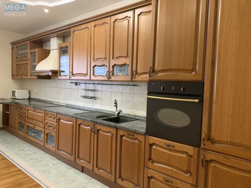 Продаж 4 кімнатної квартири (170/112/17), 3 пов. 9 пов. будинку, <a class="location-link" href="/kiev/" title="Недвижимость Київ">Київ</a>, <a class="location-link" href="/kiev/shevchenkovskij/" title="Недвижимость Шевченківський район">Шевченківський р-н</a>, Тургенєвська вул., 45-49 (изображение 9)