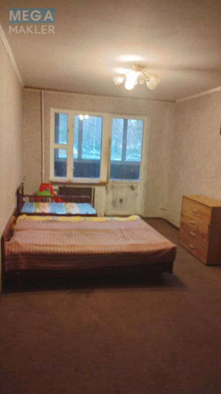 Продаж 3 кімнатної квартири (70/45/7,4), 1 пов. 9 пов. будинку, <a class="location-link" href="/kiev/" title="Недвижимость Київ">Київ</a>, <a class="location-link" href="/kiev/svyatoshinskij/" title="Недвижимость Святошинський район">Святошинський р-н</a>, Булгакова вул., 5 (изображение 10)