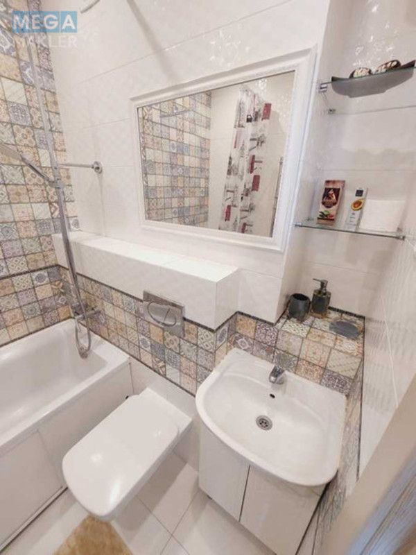 Оренда 1 кімнатної квартири, <a class="location-link" href="/kiev/" title="Недвижимость Київ">Київ</a>, <a class="location-link" href="/kiev/darnickij/" title="Недвижимость Дарницький район">Дарницький р-н</a>, Малоземельная ул., 75Б (изображение 9)