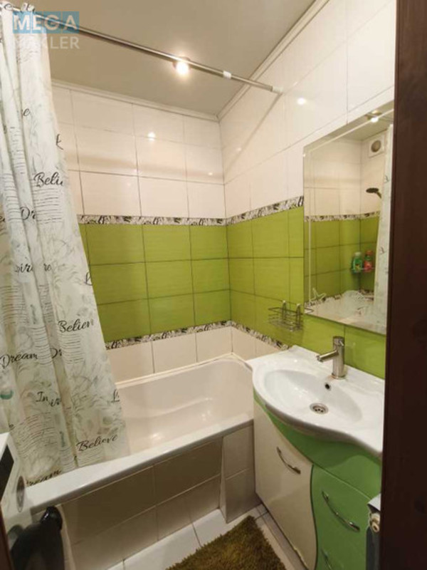 Продаж 3 кімнатної квартири (63/37/9), 10 пов. 10 пов. будинку, <a class="location-link" href="/sumi/" title="Недвижимость Суми">Суми</a>, <a class="location-link" href="/sumi/kolpakovskij/" title="Недвижимость Ковпаківський район">Ковпаківський р-н</a>, Сумської тероборони, 81В (изображение 2)