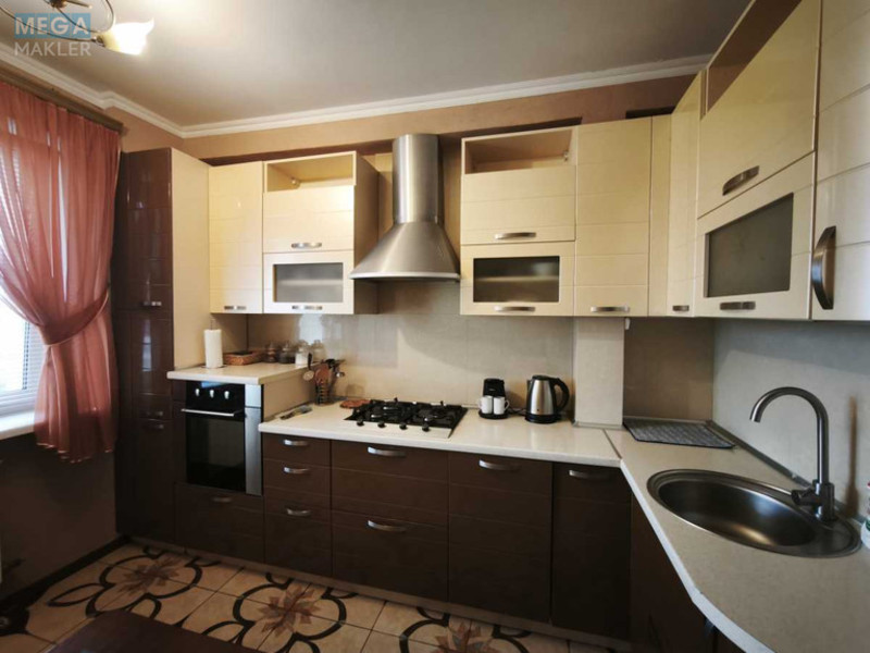Продаж 3 кімнатної квартири (63/37/9), 10 пов. 10 пов. будинку, <a class="location-link" href="/sumi/" title="Недвижимость Суми">Суми</a>, <a class="location-link" href="/sumi/kolpakovskij/" title="Недвижимость Ковпаківський район">Ковпаківський р-н</a>, Сумської тероборони, 81В (изображение 6)