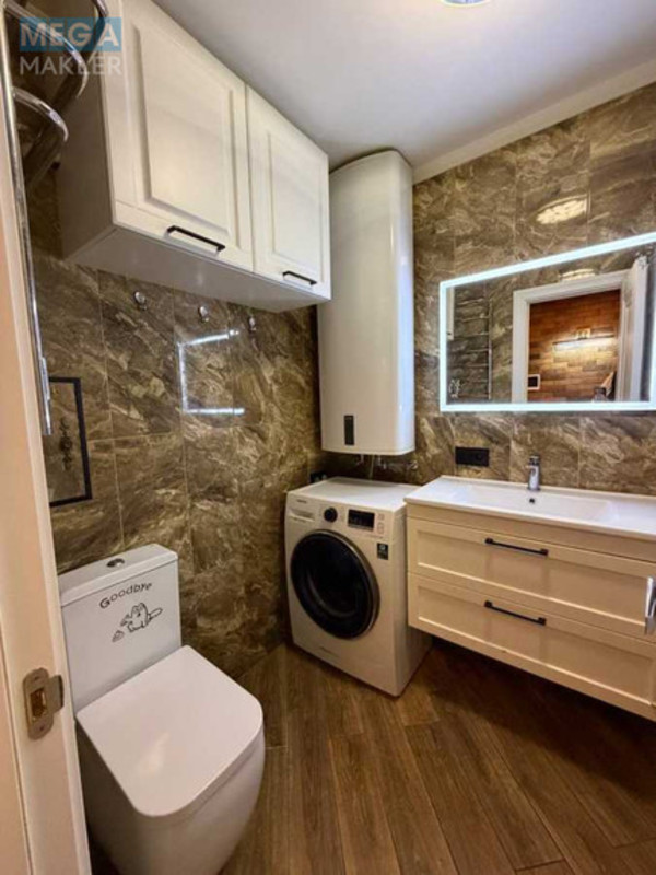 Продаж окремої будівлі/побудови, 45&nbsp;кв.м, <a class="location-link" href="/kiev/" title="Недвижимость Київ">Київ</a>, <a class="location-link" href="/kiev/shevchenkovskij/" title="Недвижимость Шевченківський район">Шевченківський р-н</a>, Деревлянська вул., 19Б (изображение 12)