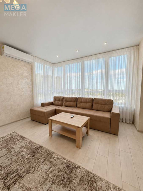 Оренда 2 кімнатної квартири, <a class="location-link" href="/kiev/" title="Недвижимость Київ">Київ</a>, <a class="location-link" href="/kiev/solomenskij/" title="Недвижимость Солом'янський район">Солом'янський р-н</a>, Практична вул., 3 (изображение 5)