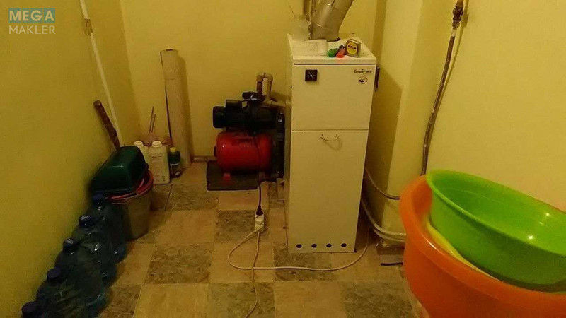Продаж дома, 2&nbsp;поверху, 120&nbsp;кв.м, 4&nbsp;кімнати, ділянка 12&nbsp;соток, <a class="location-link" href="/brusilov/" title="Недвижимость Брусилів">Брусилів</a>, Космонавтів (изображение 10)