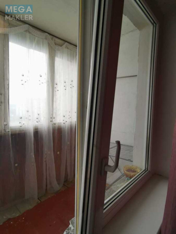 Оренда 4 кімнатні квартири, <a class="location-link" href="/kiev/" title="Недвижимость Київ">Київ</a>, <a class="location-link" href="/kiev/desnyanskij/" title="Недвижимость Деснянський район">Деснянський р-н</a>, Володимира Маяковського просп., 72а (изображение 17)