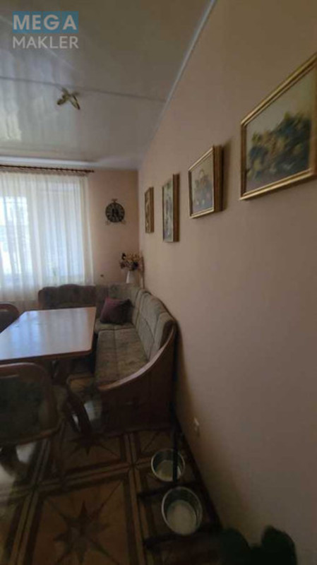 Продаж дома, 2&nbsp;поверху, 194&nbsp;кв.м, 5&nbsp;кімнат, ділянка 8&nbsp;соток, <a class="location-link" href="/vinnitsa/" title="Недвижимость Вінниця">Вінниця</a>, <a class="location-link" href="/vinnitsa/starogorodskij/" title="Недвижимость Старогородський район">Старогородський р-н</a>, Якова Шепеля, 66 (изображение 16)