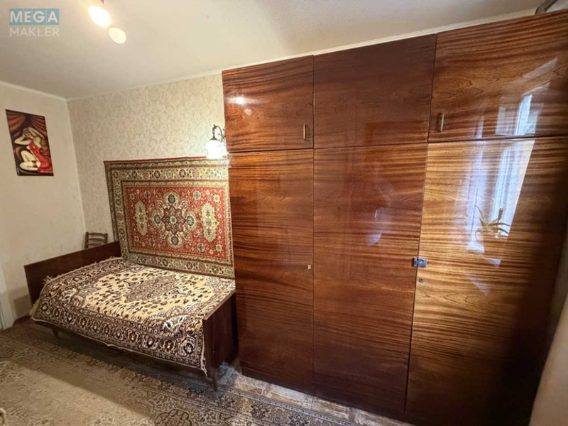 Оренда 2 кімнатної квартири, <a class="location-link" href="/kiev/" title="Недвижимость Київ">Київ</a>, <a class="location-link" href="/kiev/solomenskij/" title="Недвижимость Солом'янський район">Солом'янський р-н</a>, Михаила Донца ул., 18б (изображение 8)