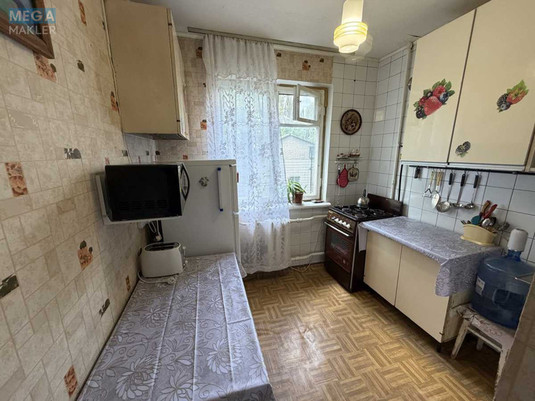 Оренда 2 кімнатної квартири, <a class="location-link" href="/kiev/" title="Недвижимость Київ">Київ</a>, <a class="location-link" href="/kiev/solomenskij/" title="Недвижимость Солом'янський район">Солом'янський р-н</a>, Михаила Донца ул., 18б (изображение 16)