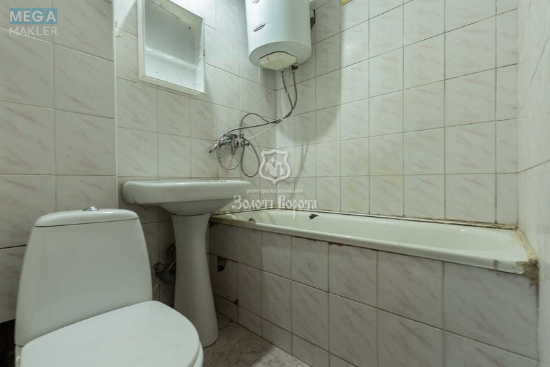 Продаж 1 кімнатної квартири (30/15,1/6,5), 4 пов. 5 пов. будинку, <a class="location-link" href="/kiev/" title="Недвижимость Київ">Київ</a>, <a class="location-link" href="/kiev/dneprovskij/" title="Недвижимость Дніпровський район">Дніпровський р-н</a>, Космічна вул., 3 (изображение 7)