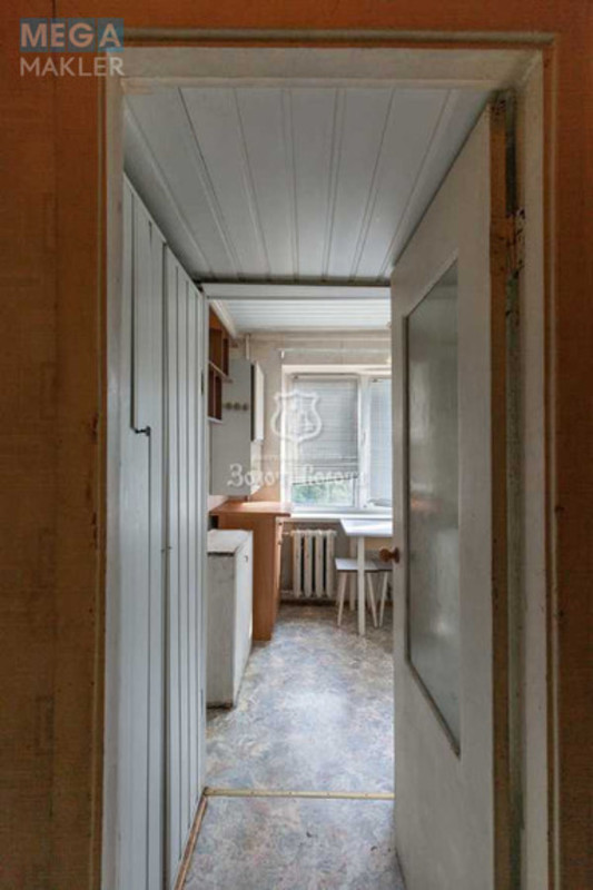 Продаж 1 кімнатної квартири (30/15,1/6,5), 4 пов. 5 пов. будинку, <a class="location-link" href="/kiev/" title="Недвижимость Київ">Київ</a>, <a class="location-link" href="/kiev/dneprovskij/" title="Недвижимость Дніпровський район">Дніпровський р-н</a>, Космічна вул., 3 (изображение 9)