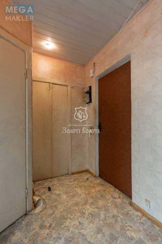 Продаж 1 кімнатної квартири (30/15,1/6,5), 4 пов. 5 пов. будинку, <a class="location-link" href="/kiev/" title="Недвижимость Київ">Київ</a>, <a class="location-link" href="/kiev/dneprovskij/" title="Недвижимость Дніпровський район">Дніпровський р-н</a>, Космічна вул., 3 (изображение 11)