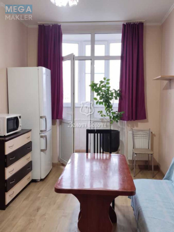 Продаж 1 кімнатної квартири (37,8/15,3/7), 15 пов. 20 пов. будинку, <a class="location-link" href="/kiev/" title="Недвижимость Київ">Київ</a>, <a class="location-link" href="/kiev/darnickij/" title="Недвижимость Дарницький район">Дарницький р-н</a>, Світла вул., 3д (изображение 2)