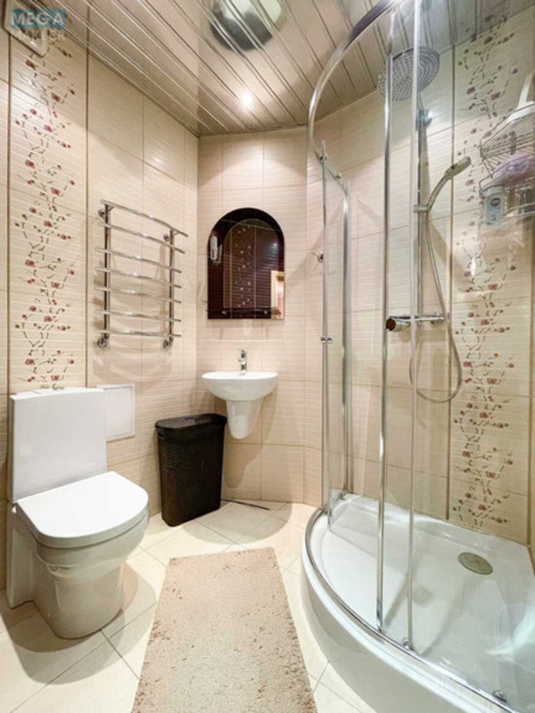 Продаж 4 кімнатної квартири (133/85/14,2), 14 пов. 24 пов. будинку, <a class="location-link" href="/kiev/" title="Недвижимость Київ">Київ</a>, <a class="location-link" href="/kiev/darnickij/" title="Недвижимость Дарницький район">Дарницький р-н</a>, Срібнокільська вул., 22 (изображение 19)
