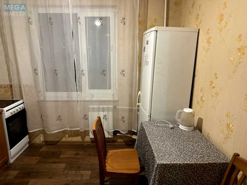 Оренда 1 кімнатної квартири, <a class="location-link" href="/kiev/" title="Недвижимость Київ">Київ</a>, <a class="location-link" href="/kiev/podolskij/" title="Недвижимость Подільський район">Подільський р-н</a>, Квітневий пров., 1А (изображение 7)
